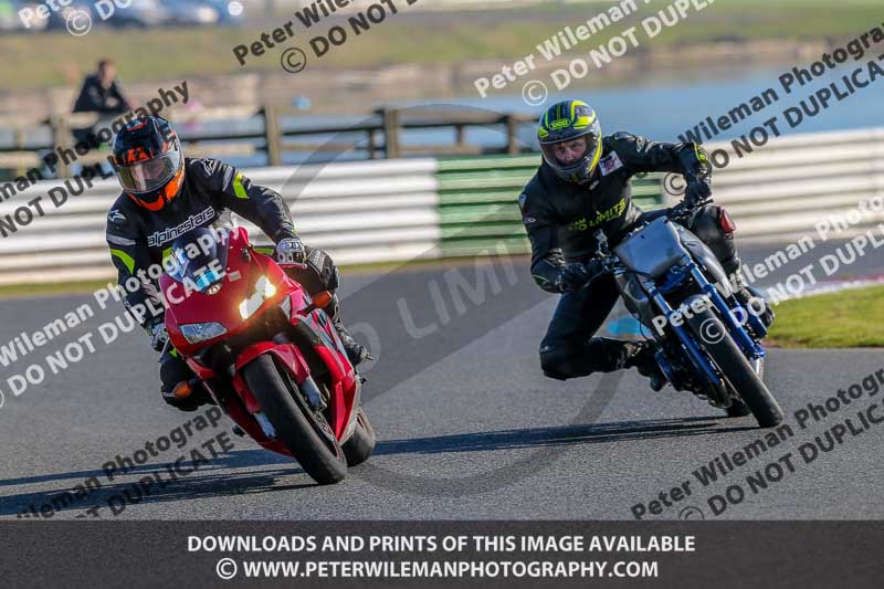 PJM Wedding Photography;enduro digital images;event digital images;eventdigitalimages;mallory park;mallory park photographs;mallory park trackday;mallory park trackday photographs;no limits trackdays;peter wileman photography;racing digital images;trackday digital images;trackday photos